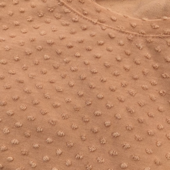 NWOT Apt. 9 peach color tunic w popcorn dots sz large. - Picture 4 of 7